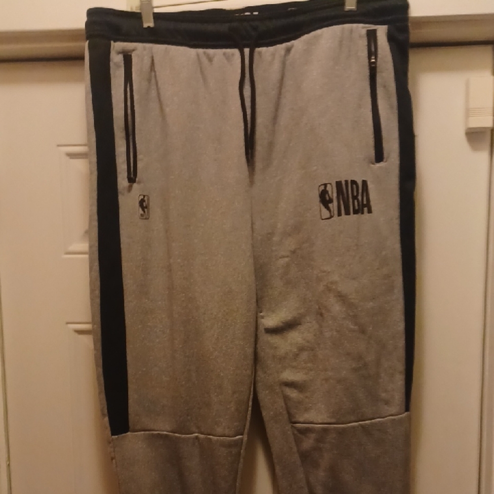NBA Men's Gray Sweatpants